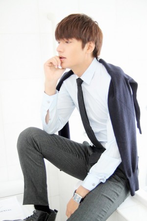 韓国新世代スター、イ・ミンホが最新主演作『シンイ－信義－』を語る