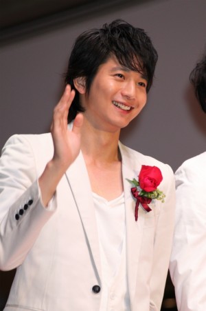 向井理、『最上のプロポーズ』完成披露イベント