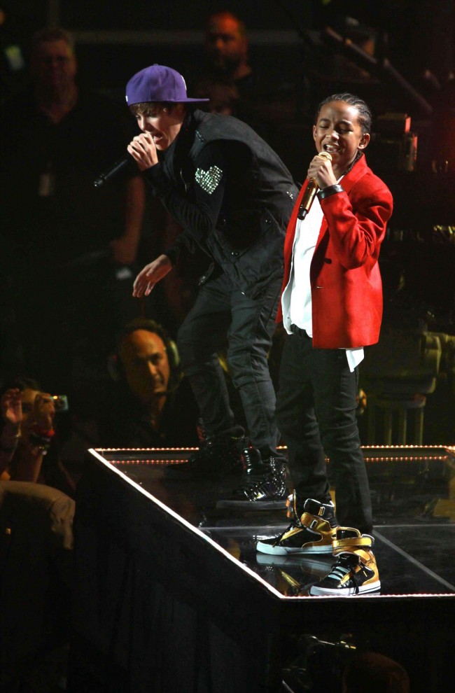 ジャスティン・ビーバー、Justin Bieber