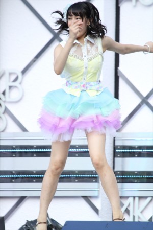 「AKB48　スーパーフェスティバル～日産スタジアム、小（ち）っちぇっ！小（ち）っちゃ くないし!!～」の様子