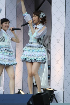 「AKB48　スーパーフェスティバル～日産スタジアム、小（ち）っちぇっ！小（ち）っちゃ くないし!!～」の様子