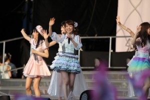 「AKB48　スーパーフェスティバル～日産スタジアム、小（ち）っちぇっ！小（ち）っちゃ くないし!!～」の様子