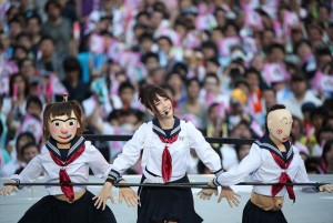 「AKB48　スーパーフェスティバル～日産スタジアム、小（ち）っちぇっ！小（ち）っちゃ くないし!!～」の様子