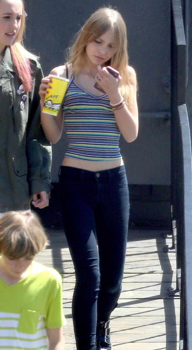 Lily-Rose Depp　リリー・ローズ・デップ