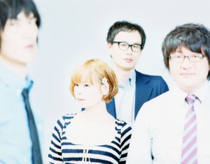 英国の音楽メディアで大絶賛されている日本人バンド・taffy
