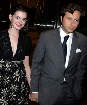 アン・ハサウェイ＆ラファエロ・フォリネリ