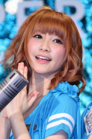 『LOOPER／ルーパー』応援団就任式に登場した、台湾のお天気お姉さんグループ「ウェザーガールズ」