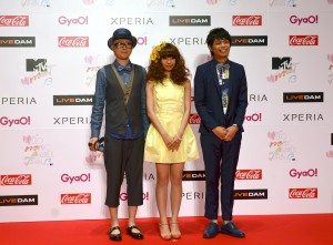 ケラケラ、『MTV VIDEO MUSIC AWARDS JAPAN 2013』レッドカーペット