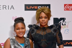 TLC、『MTV VIDEO MUSIC AWARDS JAPAN 2013』レッドカーペット