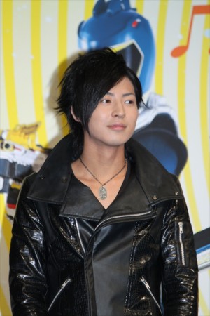 『劇場版　獣電戦隊キョウリュウジャー』×Jリーグ コラボ発表会見