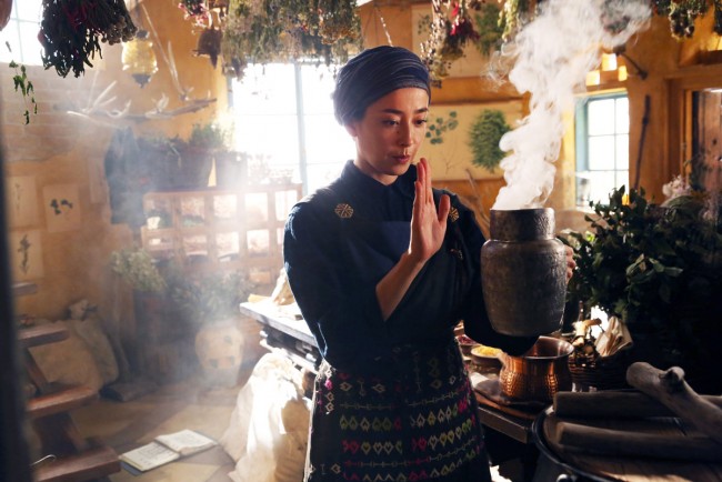 宮沢りえ 魔女の宅急便 で主人公キキの母親役に 空を飛べたのが楽しかった 13年6月29日 映画 ニュース クランクイン 宮沢りえ 魔女の宅急便 で主人公キキの母親役に 空を飛べたのが楽しかった 13年6月29日 映画 ニュース クランクイン