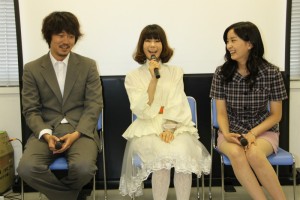 ドラマ『たべるダケ』取材会に出席した、新井浩文、後藤まりこ、石橋杏奈