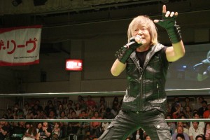 『劇場版銀魂完結篇』×『劇場版トリコ』公開記念スペシャルタッグマッチ会見イベント（串田アキラ、熱唱）