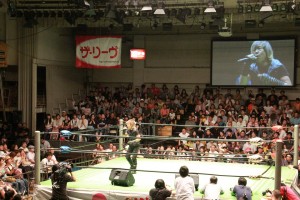 『劇場版銀魂完結篇』×『劇場版トリコ』公開記念スペシャルタッグマッチ会見イベント（串田アキラ、熱唱）