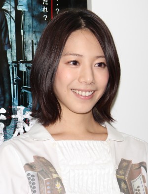 夏帆、『悪霊病棟』合同取材にて