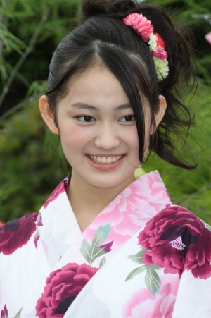 吉本実憂、「X21」七夕撮影会にて