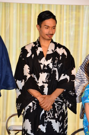 『スターマン・この星の恋』製作発表会見に登場したKENCHI（EXILE）