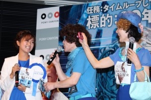 『LOOPER／ルーパー』イベントに登場した、美奈子、林家ペー＆パー子