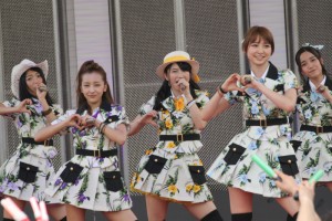 「お台場合衆国2013」でAKB48ライブ開催
