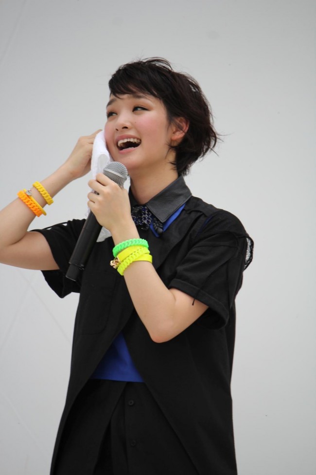 地元・神奈川で凱旋ライブを行った剛力彩芽