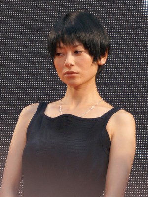 真木よう子、UULAドラマ『I LOVE YOU』イベントに登場