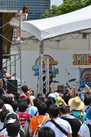 過激パフォーマンスで魅了した後藤まりこ　27日・TOKYO IDOL FESTIVAL 2013