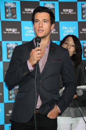 海外ドラマ『フォーリング スカイズ』で来日したドリュー・ロイ