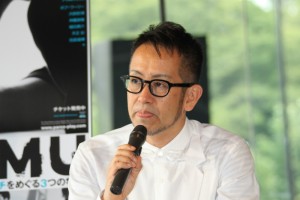 舞台『iSAMU』制作発表に出席した、宮本亜門（原案・演出）