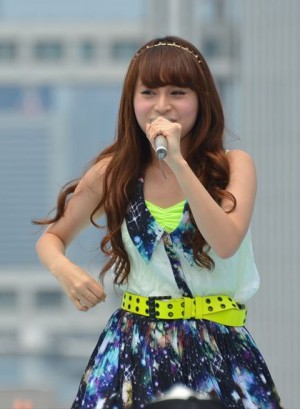 「TOKYO IDOL FESTIVAL 2013」に出演したAeLL　西恵利香
