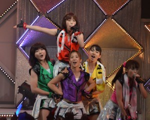 「TOKYO IDOL FESTIVAL 2013」に出演したアップアップガールズ（仮）