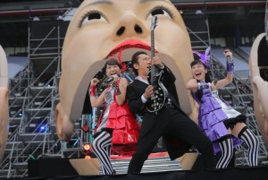 横浜日産スタジアムライブで6万人を集めたももいろクローバーZ