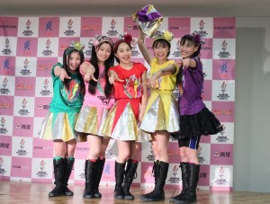 横浜日産スタジアムライブで6万人を集めたももいろクローバーZ