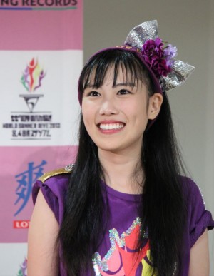 横浜日産スタジアムライブで6万人を集めたももいろクローバーZ・高城れに