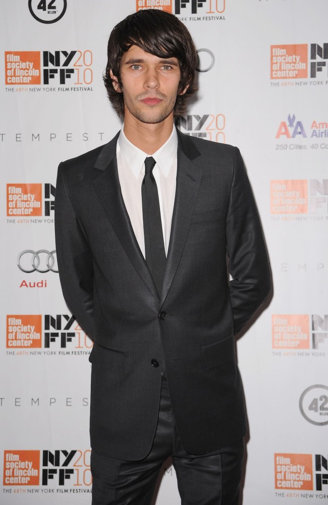 ベン・ウィショー Ben Whishaw