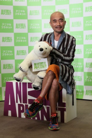 『ノース・アメリカ』のナレーションを担当した竹中直人