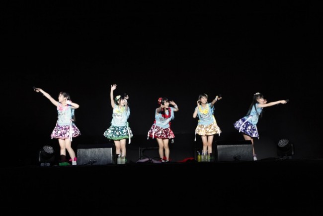 『SUMMER SONIC 2013』に出演したももいろクローバーZ