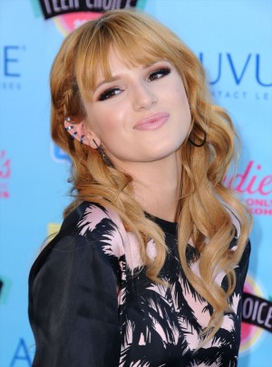 ベラ・ソーン、『シェキラ！』シーシー役