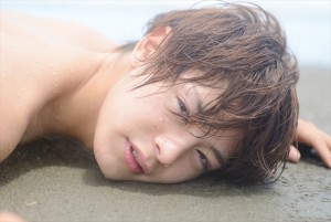 塩野瑛久の素顔や貴重なカットが満載！