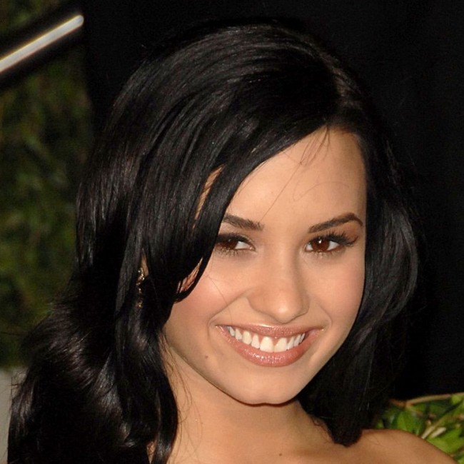 Demi Lovato6415_1007MRO_DX085_H