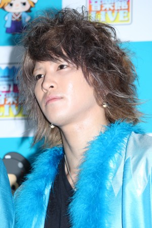 上鶴徹、D2「局中音楽館LIVE～幕末フェスティバル～」会見