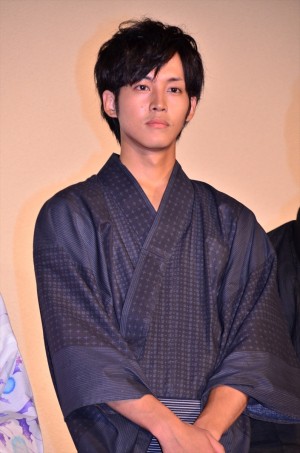 『ガッチャマン』プレミア試写会に登壇した松坂桃李