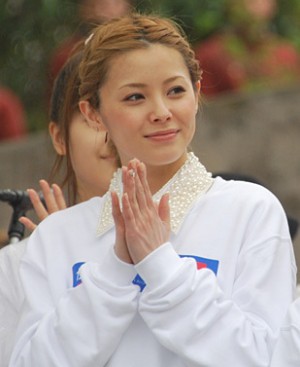 映画『風立ちぬ』の大ヒットで『ひこうき雲』をカバーした動画が反響を呼んでいる松浦亜弥（2011年4月撮影）