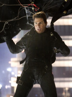 トム・クルーズ、アクションシーンにTバックは欠かせない!?