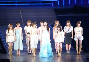 秋元才加　涙の卒業セレモニー　AKB48 5大ドームツアー東京ドーム初日公演の模様