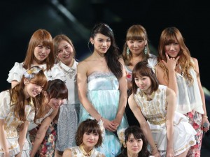 秋元才加　涙の卒業セレモニー　AKB48 5大ドームツアー東京ドーム初日公演の模様