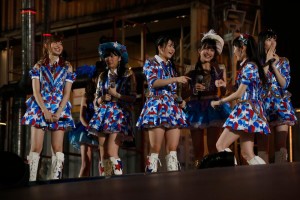 AKB48 東京ドーム2日目公演の模様