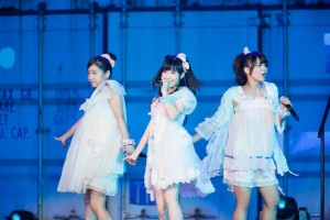 AKB48 東京ドーム2日目公演の模様