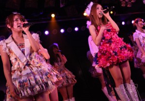 AKB劇場で最後の卒業公演を行った板野友美