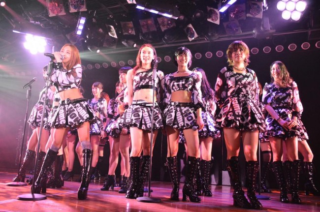 AKB劇場で最後の卒業公演を行った板野友美