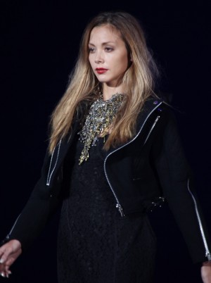 土屋アンナ、『第17回 東京ガールズコレクション 2013 AUTUMN／WINTER』